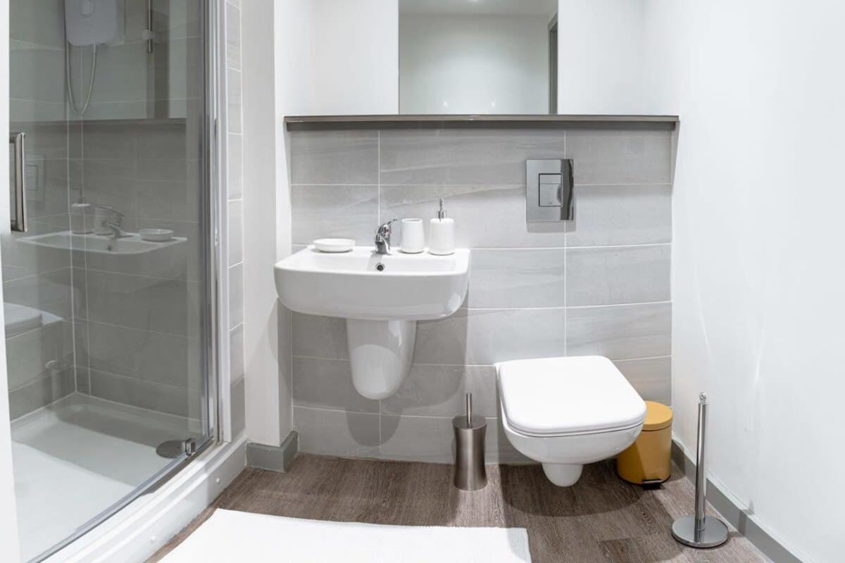 Contemporary 1 Bed Apartment In Central Liverpool Exterior photo